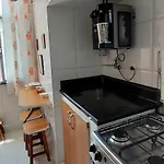 Lapa Quarto E Sala Aconchegante
